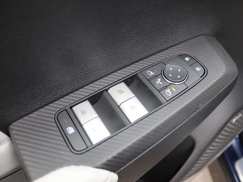 New 2026 Mitsubishi Outlander SEL AWD/4WD image 17