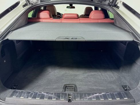 Used 2021 BMW X6 xDrive40i w/ M Sport Package image 29