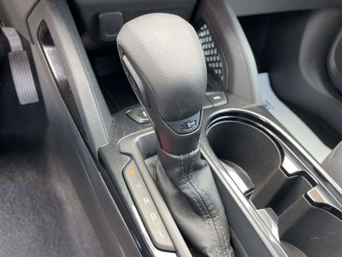 Used 2025 Chevrolet TrailBlazer LT AWD/4WD image 15