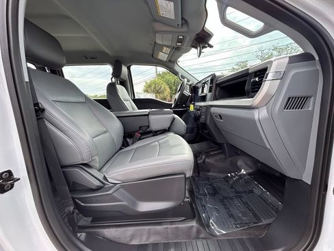 Certified 2026 Ford F250 XL AWD/4WD image 25