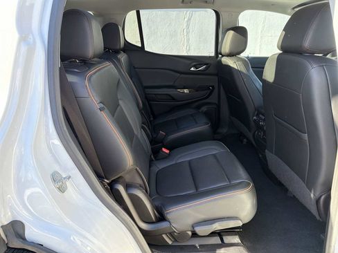 Used 2022 GMC Acadia AT4 w/ Preferred Package image 14