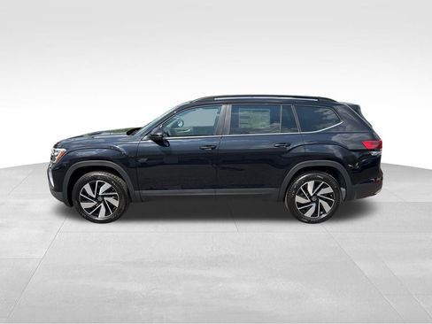 New 2026 Volkswagen Atlas SE FWD image 4