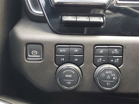 Certified 2024 Chevrolet Silverado 2500 LTZ w/ LTZ Plus Package image 18