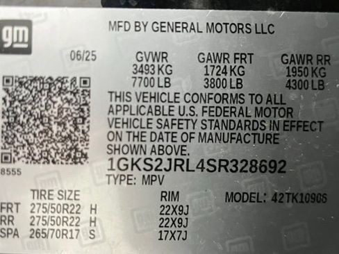 Used 2025 GMC Yukon XL Denali AWD/4WD image 59