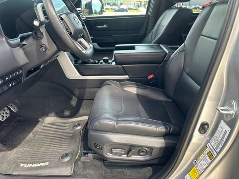 Used 2024 Toyota Tundra Platinum w/ TRD Off-Road Package AWD/4WD image 11