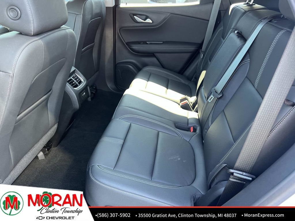 Certified 2024 Chevrolet Blazer LT AWD/4WD image 13