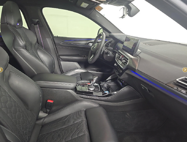 Used 2024 BMW X4 M AWD/4WD image 4