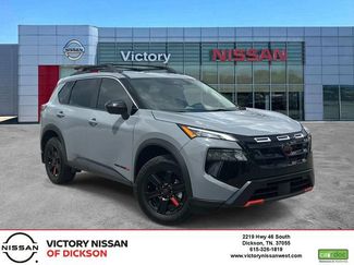Used 2025 Nissan Rogue SV AWD/4WD video 1