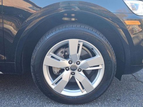 Used 2018 Audi Q5 2.0T Premium Plus w/ Premium Plus Package image 16