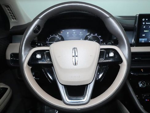 Certified 2022 Lincoln Corsair AWD w/ Premium Package image 23