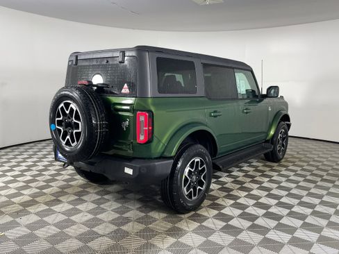 New 2025 Ford Bronco Outer Banks image 6