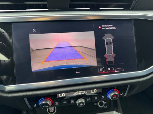 Used 2021 Audi Q3 2.0T Premium w/ Convenience Package image 63