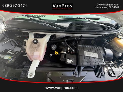 Used 2014 Chevrolet Express 3500 Extended RWD image 16