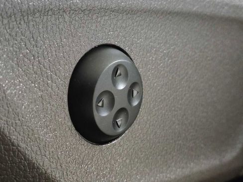 Used 2023 Mercedes-Benz GLE 350 4MATIC image 26