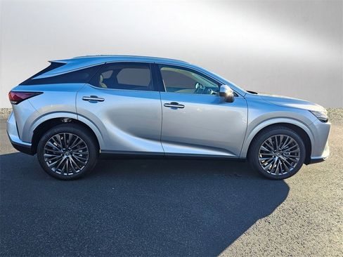 Used 2026 Lexus RX 350 AWD image 6