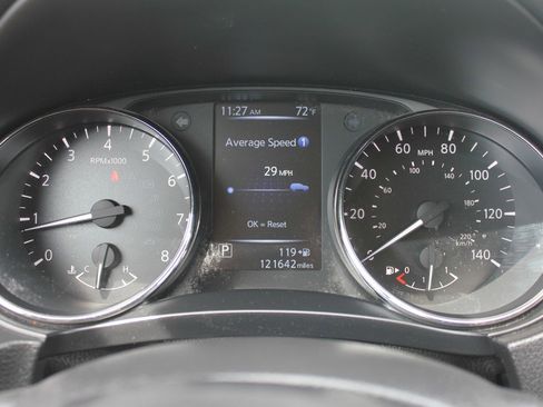 Used 2017 Nissan Rogue SL image 12