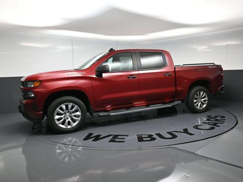 Used 2019 Chevrolet Silverado 1500 Custom w/ Custom Value Package AWD/4WD image 12