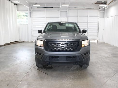 Used 2022 Nissan Frontier S w/ Technology Package AWD/4WD image 3