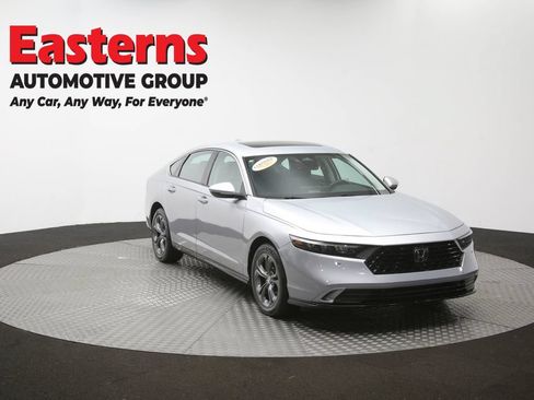 Used 2025 Honda Accord EX-L image 46
