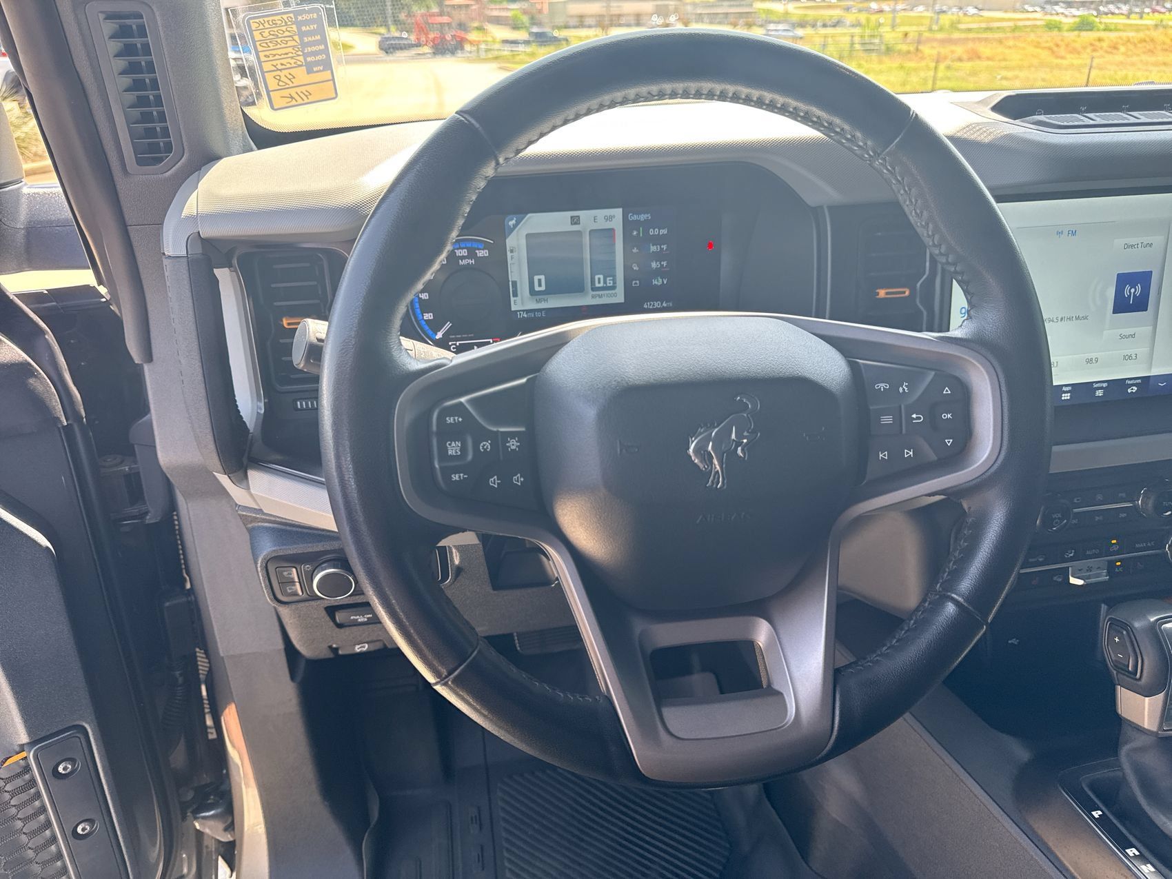 Used 2023 Ford Bronco Badlands w/ Sasquatch Package AWD/4WD image 14
