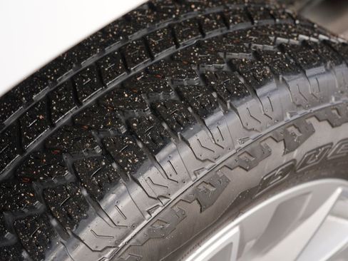 Used 2021 Chevrolet Silverado 1500 High Country w/ Technology Package image 36