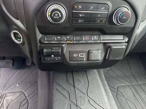 Used 2023 Chevrolet Silverado 1500 Custom image 20