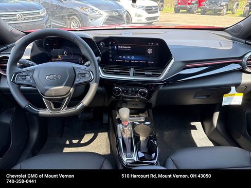 New 2026 Chevrolet Trax RS w/ Sunroof Package FWD image 14