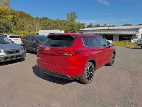 Used 2022 Mitsubishi Outlander ES image 7