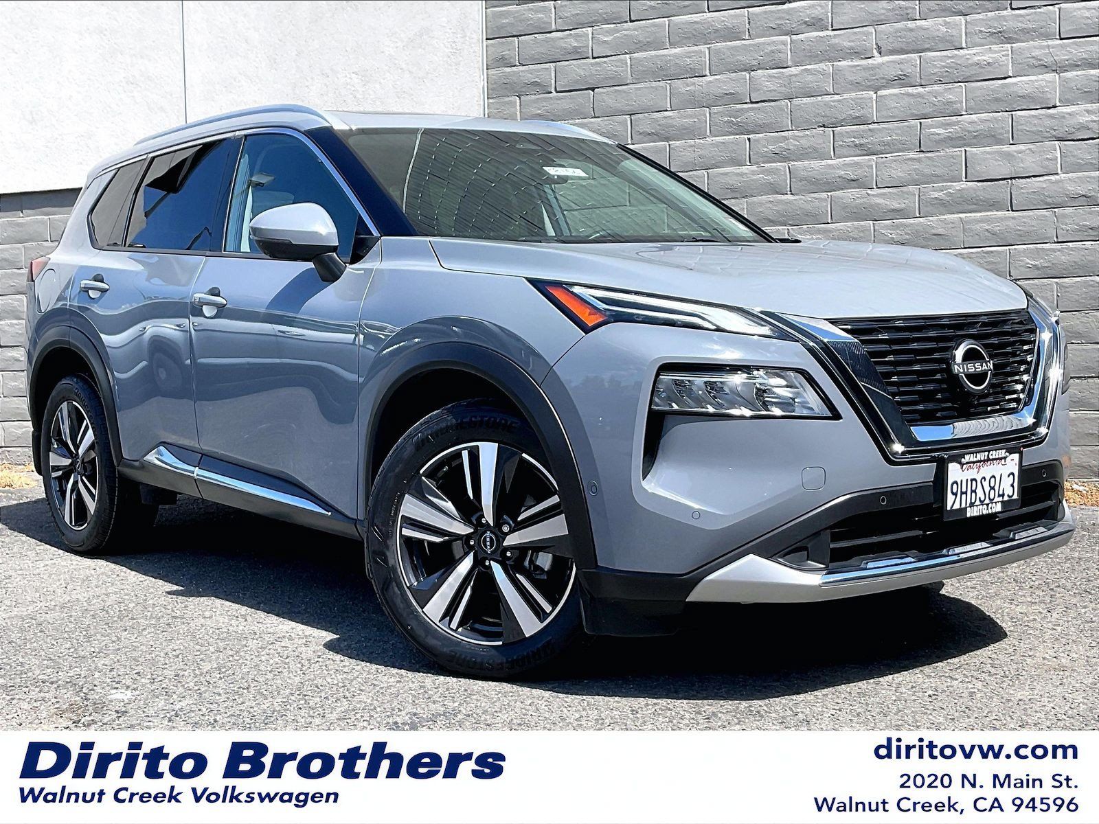 Used 2023 Nissan Rogue Platinum AWD/4WD image 1