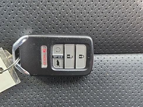 Used 2025 Honda Passport EX-L image 34