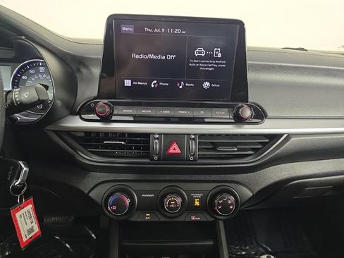 Used 2024 Kia Forte LXS w/ LXS Technology Package FWD image 22