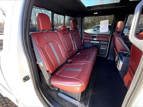 Used 2022 Ford F250 Platinum w/ FX4 Off-Road Package image 27