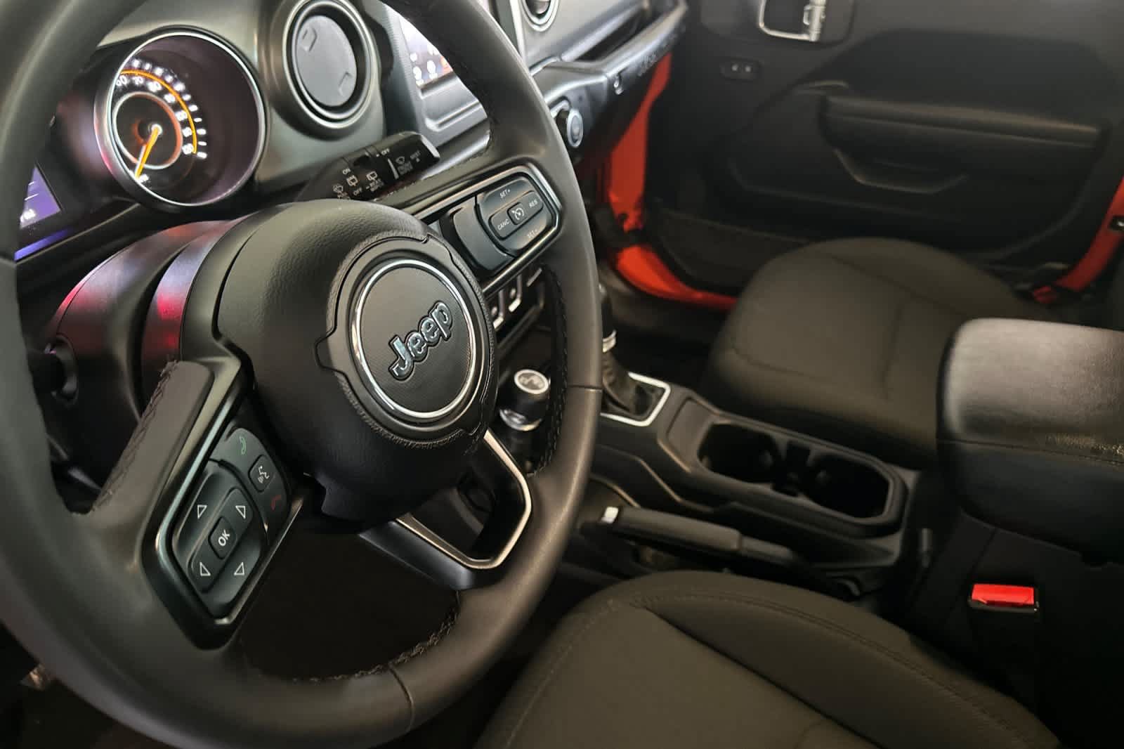 Used 2023 Jeep Wrangler Sport AWD/4WD image 12