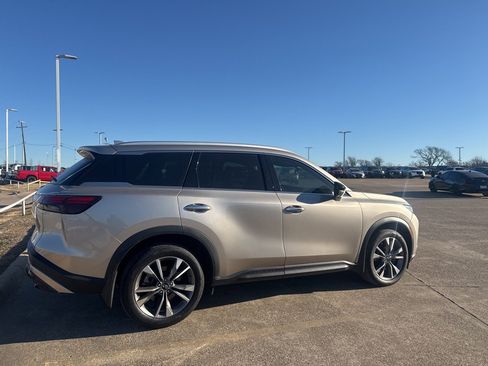 Used 2024 INFINITI QX60 Luxe image 17