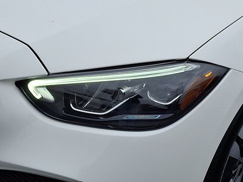 Certified 2022 Mercedes-Benz C 300 4MATIC Sedan image 9