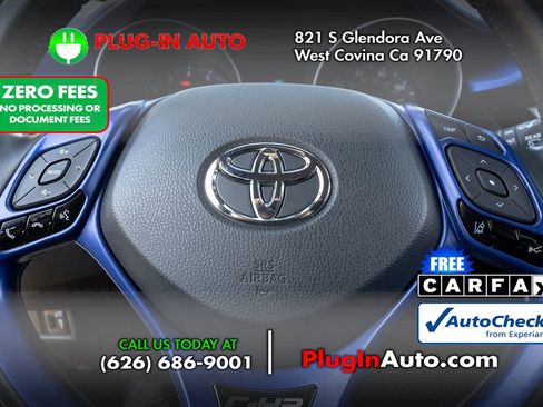 Used 2020 Toyota C-HR XLE FWD image 16