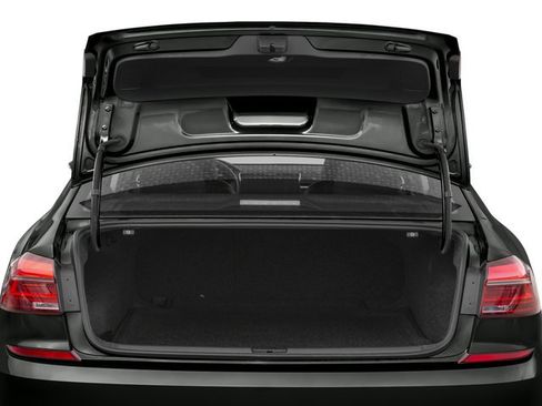 Used 2018 Volkswagen Passat 2.0T SE w/ SE Lighting Package image 15