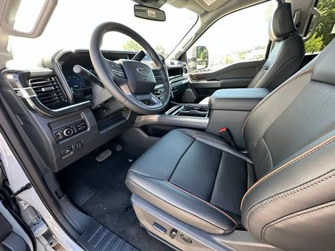 New 2026 Ford F250 Lariat w/ Black Appearance Package AWD/4WD image 19