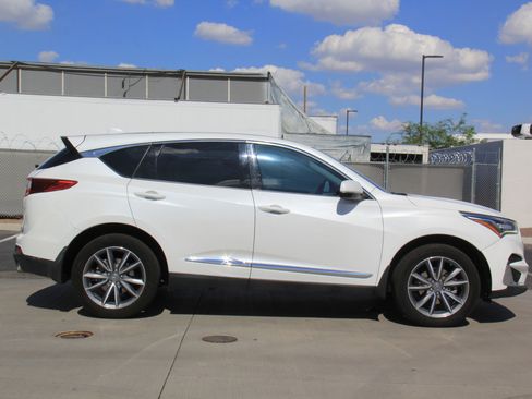 Used 2020 Acura RDX w/ Technology Package image 4