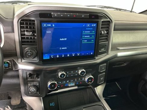 Used 2022 Ford F150 Platinum AWD/4WD image 23