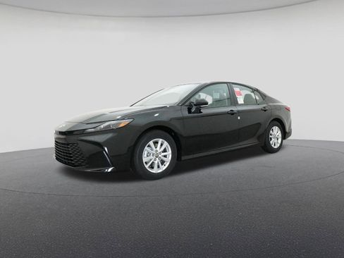 New 2026 Toyota Camry LE image 17