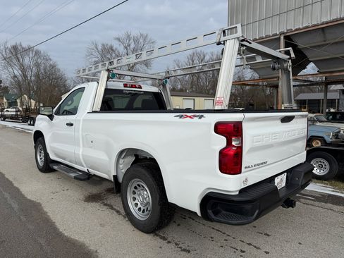 Used 2022 Chevrolet Silverado 1500 W/T w/ WT Value Package image 3