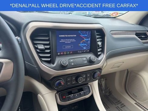 Used 2023 GMC Acadia Denali w/ Denali Ultimate Package AWD/4WD image 28