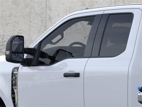 New 2026 Ford F350 XL w/ XL Chrome Package image 20