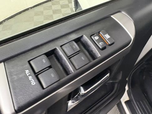 Used 2018 Toyota 4Runner SR5 image 13