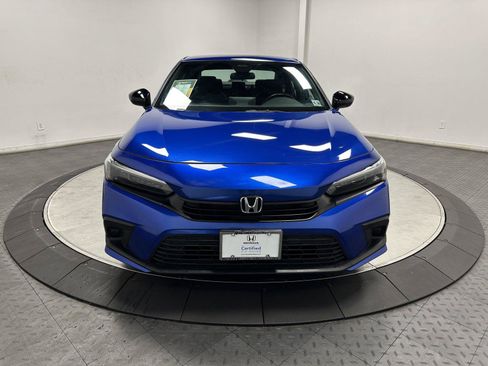 Used 2023 Honda Civic Sport image 4