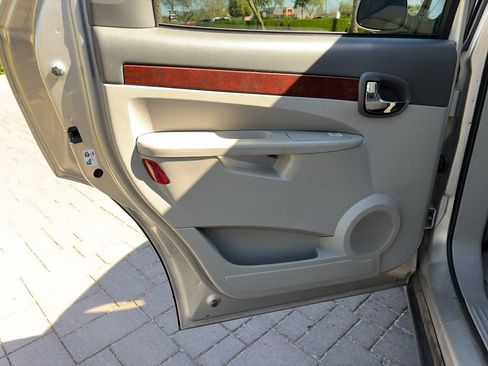 Used 2007 Buick Rendezvous CXL image 9