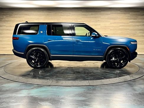 Used 2024 Rivian R1S Adventure AWD/4WD image 22