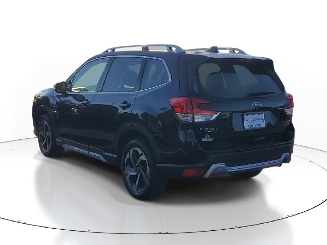 Certified 2022 Subaru Forester Touring AWD/4WD image 3