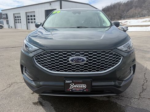 Used 2024 Ford Edge SEL w/ Convenience Package image 2